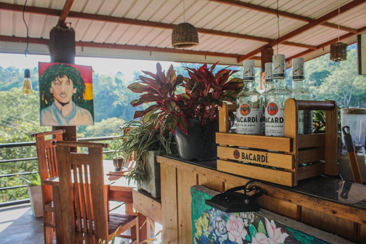 Hotel Levon Ella Bagian luar foto